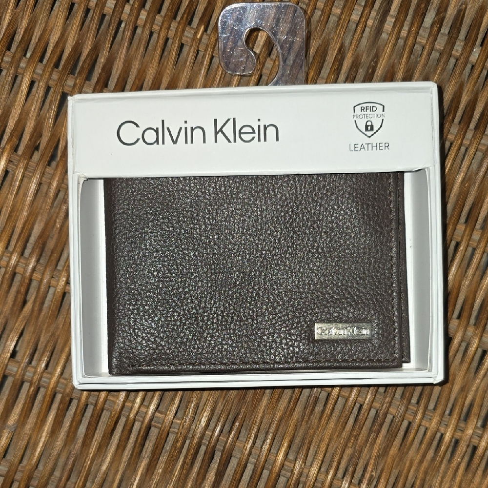 Calvin Klein Dark Chocolate Brown Leather Card Holder And Wallet